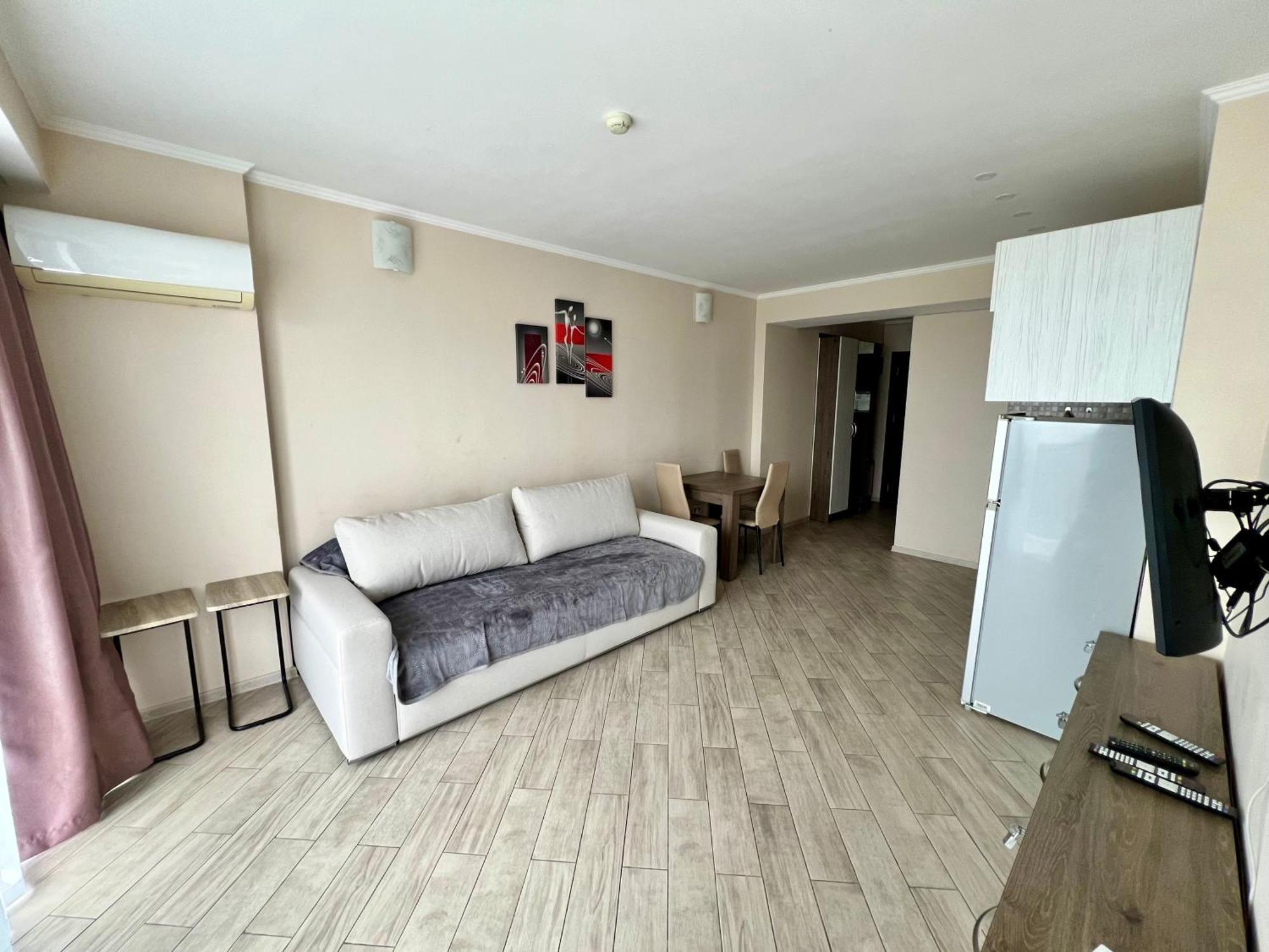 Orbi Beach Tower Batumi Eksteriør billede