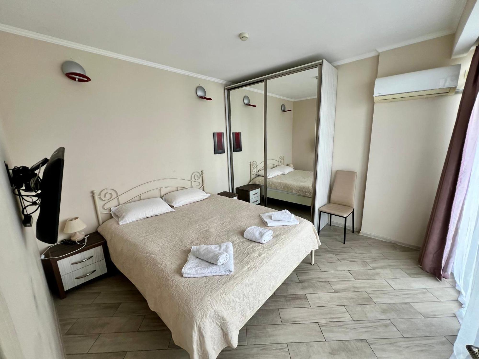 Orbi Beach Tower Batumi Eksteriør billede