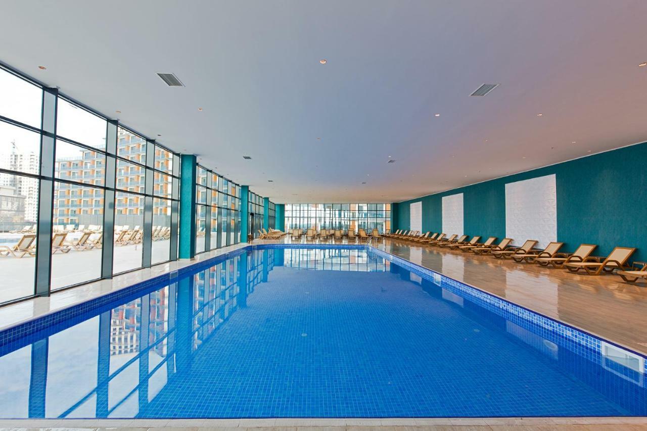 Orbi Beach Tower Batumi Eksteriør billede