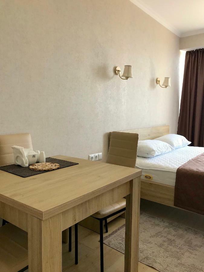 Orbi Beach Tower Batumi Eksteriør billede