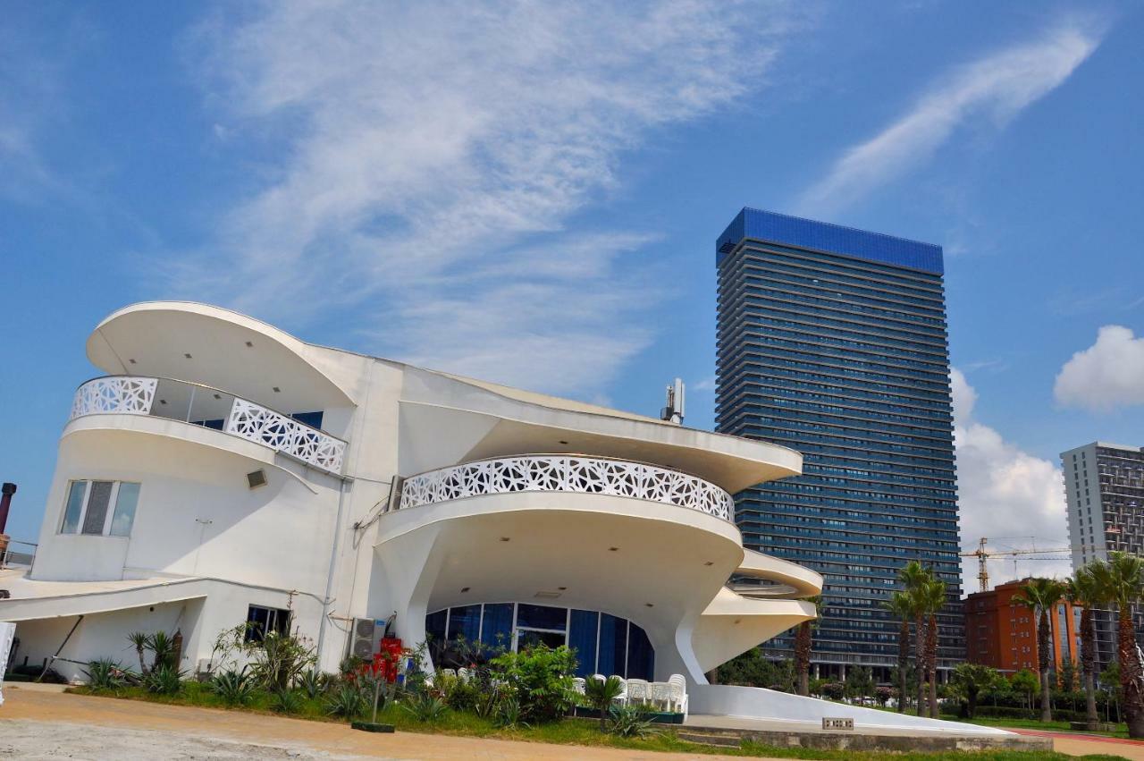 Orbi Beach Tower Batumi Eksteriør billede